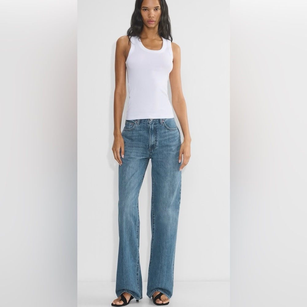 LIKE NEW Aritzia Denim Forum Farrah High Rise Wide - TALL - Size 24